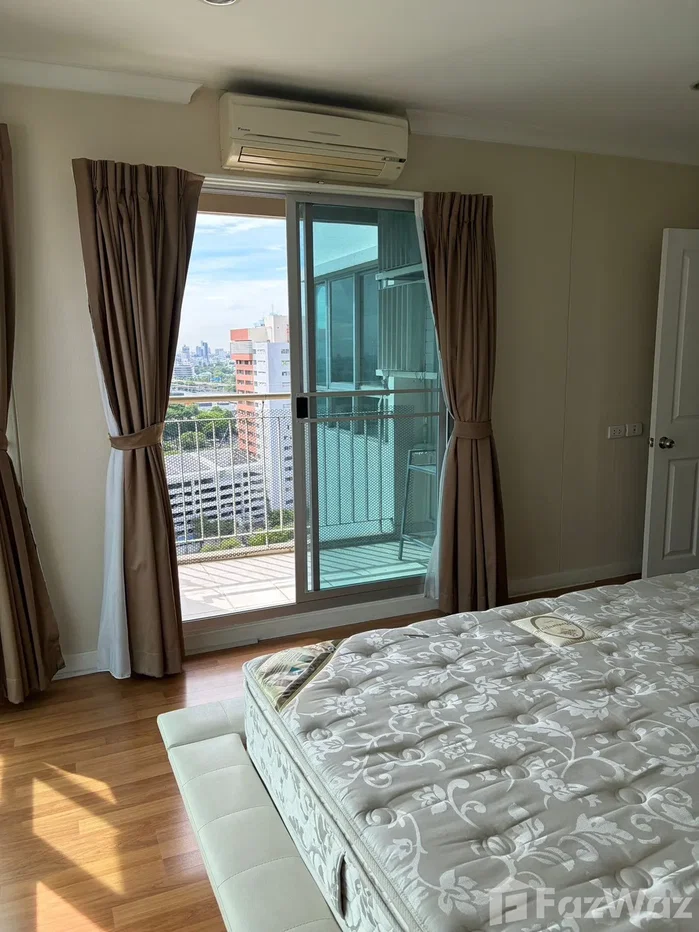 picture 2 Bedrooms 2 Bathrooms For Rent - Corner Unit 6536794 - 4/22