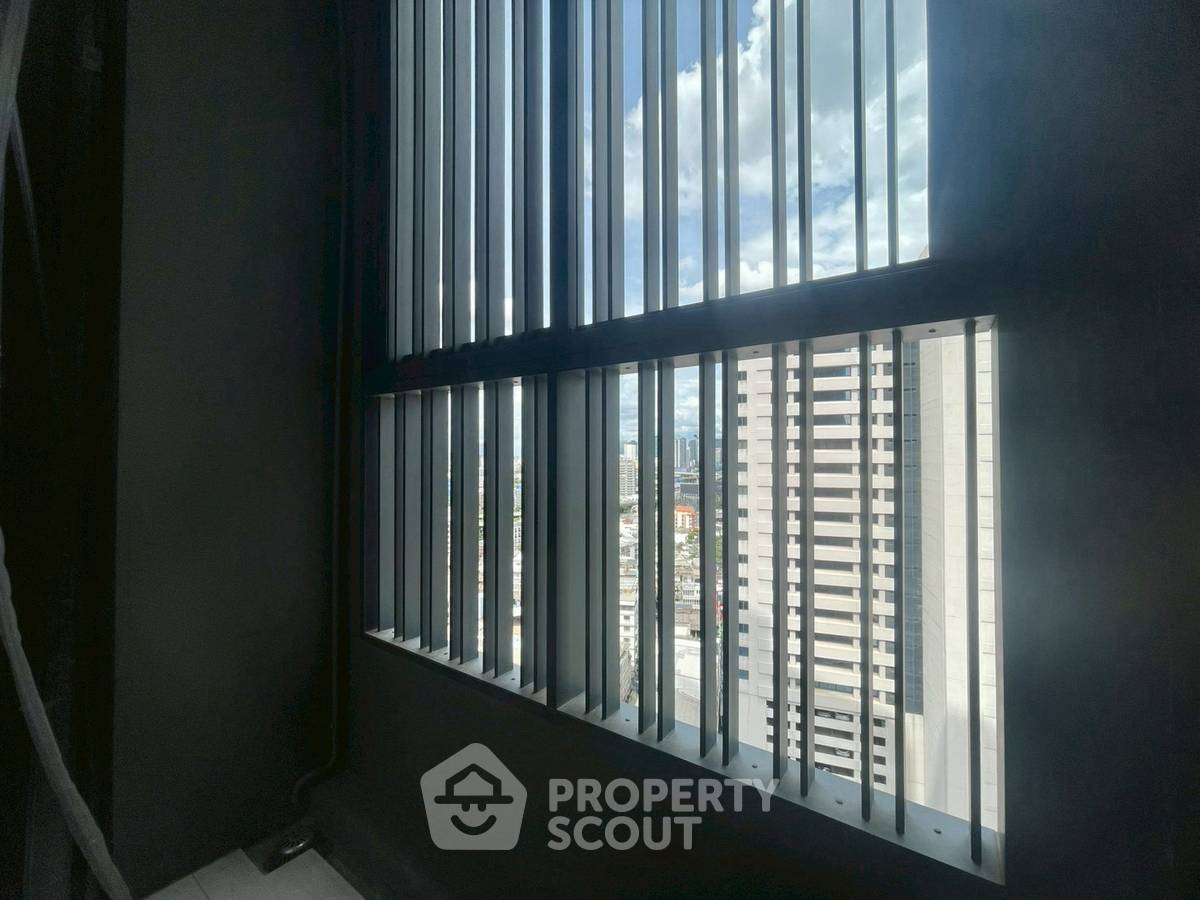 รูป คอนโด 1 ห้องนอน ชั้น 17 พื้นที่ 28 ตร.ม. The Room Phayathai ใกล้ ARL ราชปรารภ 200 ม. (ID 3050764) - รูปที่ 7/7