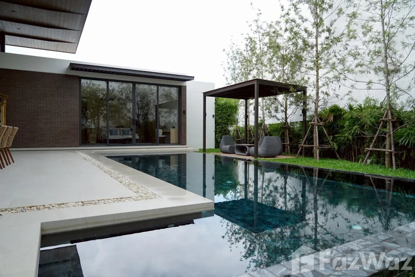 รูป วิลล่าให้เช่า 4 ห้องนอน ในโครงการ Boat Avenue Residence 5876307 - รูปที่ 9/40