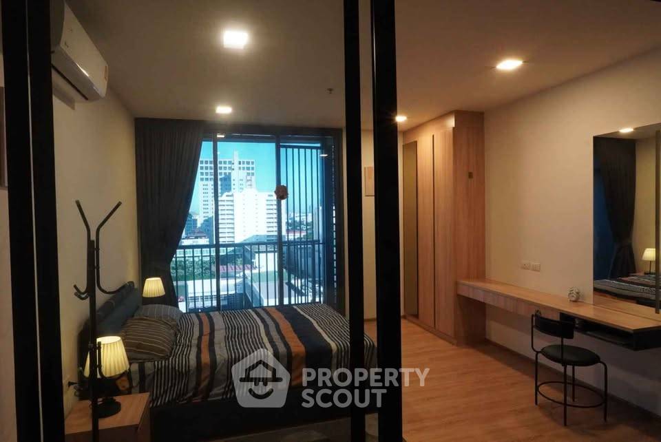 รูป คอนโด 1 ห้องนอน 42 ตร.ม. ชั้น 14 ที่ XT พญาไท ใกล้ BTS พญาไท 400 ม. (ID 3046881) - รูปที่ 2/9