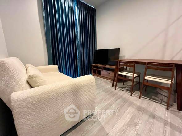 picture 1-BR Condo In XT Ekkamai, Near BTS Thong Lor (30 Sqm) (ID 3049194) - 2/10
