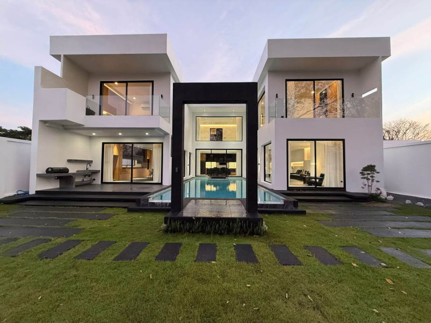 รูป ขาย Pool Villa หลังใหญ่ บรรยากาศหรู อยู่สบายทุกมุม พื้นที่กว้าง ฟังก์ชันครบ สระว่ายน้ำส่วนตัว ใกล้เซนทรัลเฟส โรงพยาบาลกรุงเทพเชียงใหม่ -SW003744 - รูปที่ 18/21