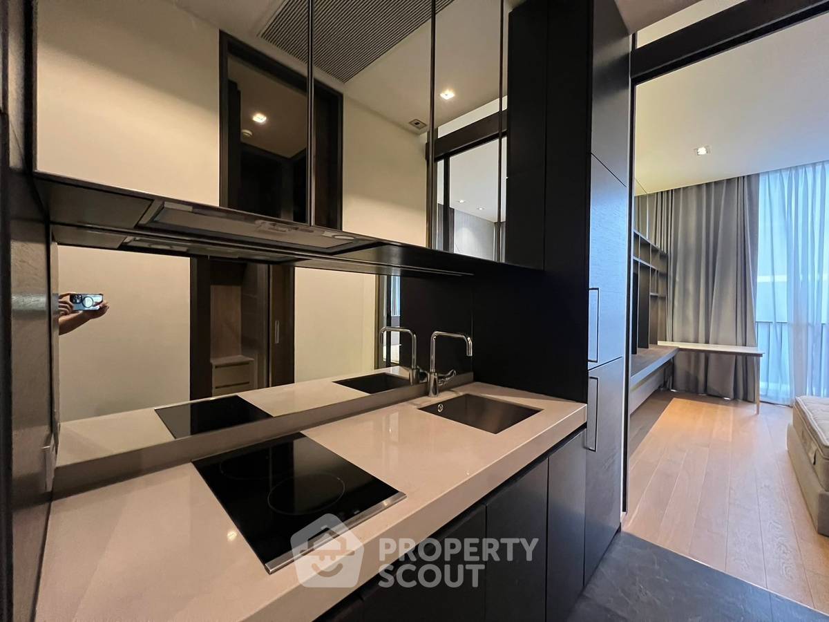 รูป คอนโด 1 ห้องนอน 28 ชิดลม ใกล้ BTS ชิดลม 300 ม. (ID 3051101) - รูปที่ 6/8