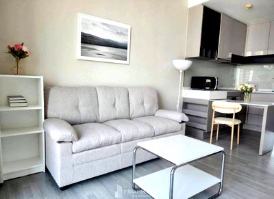 คอนโดให้เช่า : PM038513 ✨Flash Deal ✨ 333 Riverside (1Bed 1Bath 45 SQM.) พร้อมอยู่ ! เพียง 22,000 บาทต่อเดือน Tel.0981315848 @propmatch