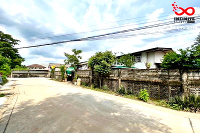 ที่ดิน รามอินทรา 47 : ขายที่ดิน 218 ตร.ว. พร้อมสิ่งปลูกสร้าง แปลงมุม ซอยรามอินทรา 47 ใกล้ทางพิเศษฉลองรัช  รถไฟฟ้าสายสีชมพู สถานีมัยลาภ