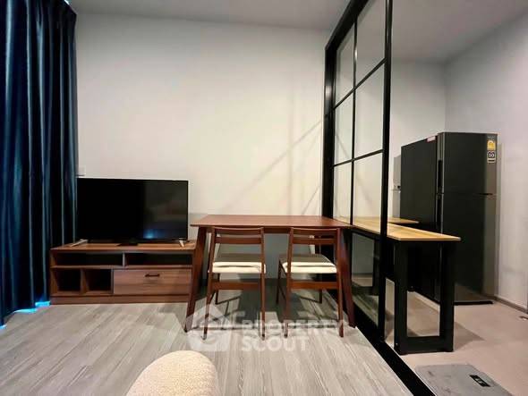 picture 1-BR Condo In XT Ekkamai, Near BTS Thong Lor (30 Sqm) (ID 3049194) - 3/10
