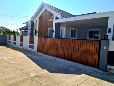 Houses for rent Chiang Mai Provincial Land Transport Office : Modern Minimalist Single-Storey House for Rent