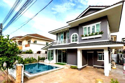 Houses for sale Chiang Mai : Pool Villa House for Sale ! , 5bed, Near Lotus Ruamchok 400m.