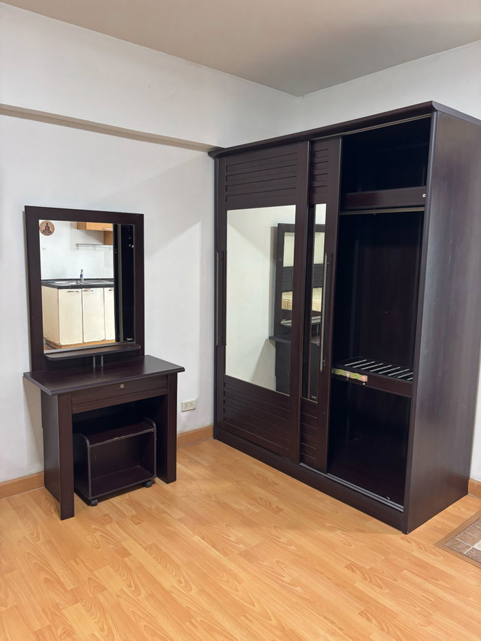 รูป ห้องใหญ่ เดินทางสะดวก บ้านอิงรัก ประชาชื่น - รูปที่ 7/10
