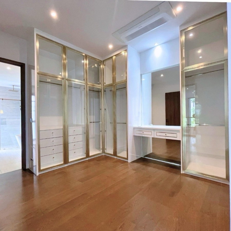 รูป 🏡✨ ให้เช่าบ้านเดี่ยวหรู วิวสระว่ายน้ำ | BUGAAN กรุงเทพกรีฑา บ้านเดี่ยว 3 ชั้น ระดับ Ultra Luxury พร้อมลิฟท์ส่วนตัว - รูปที่ 7/18