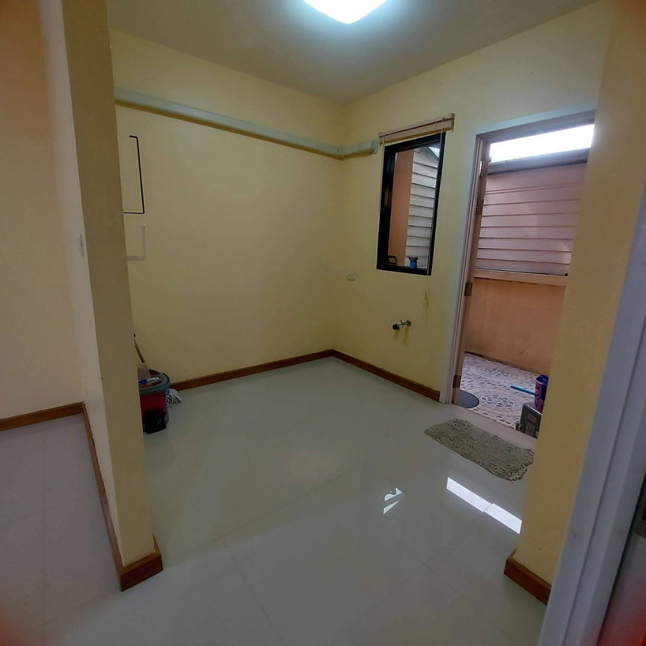 รูป 🏡 ให้เช่า ทาวน์โฮม 3 ชั้น Casa City วงแหวน–ลำลูกกา คลอง 5 3 ห้องนอน 4 ห้องน้ำบ้านพร้อมเข้าอยู่ ทำเลดี ติดถนนลำลูกกา ✅ - รูปที่ 4/10