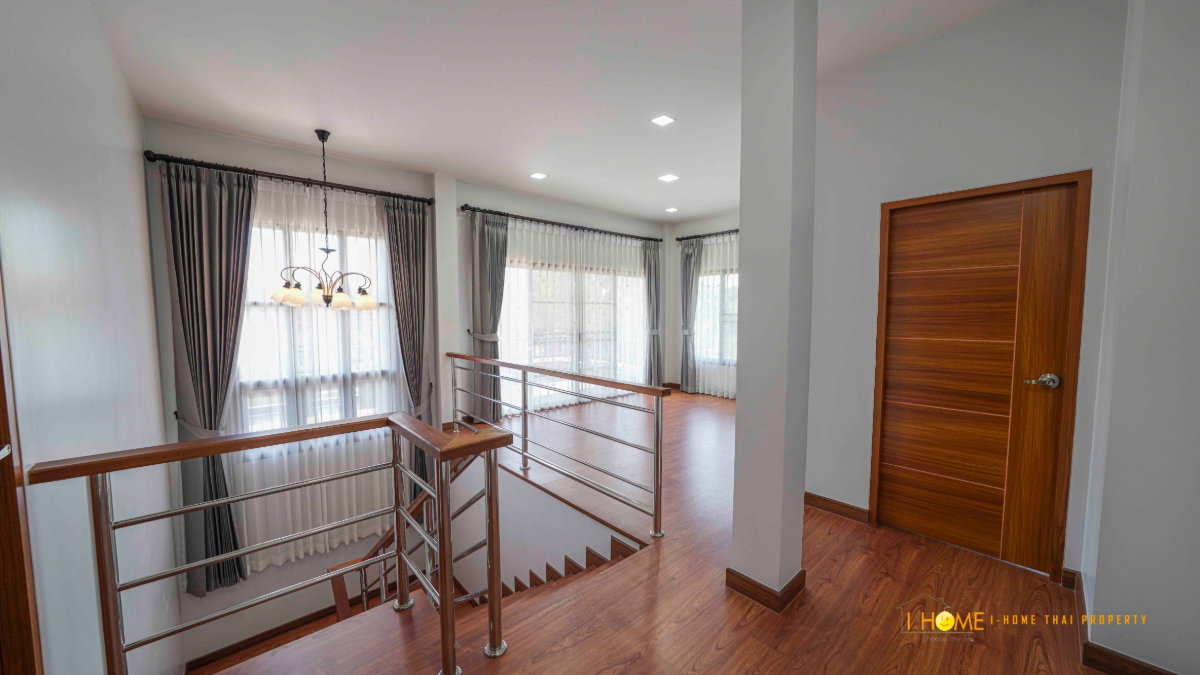 picture  Spacious 2-Storey Detached House for Rent - 23/43