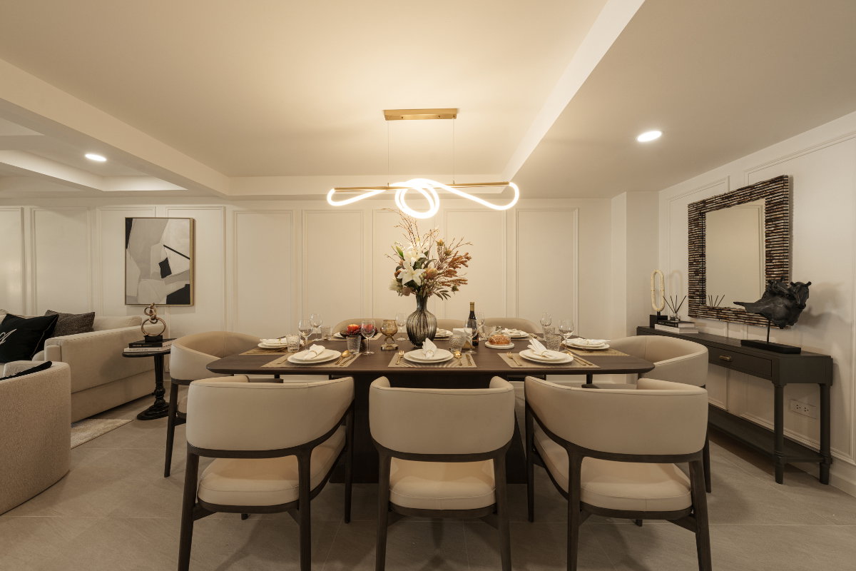 รูป ให้เช่าทาวน์เฮ้าส์ 2 ชั้น รีโนเวทใหม่ Modern French Classic | ปรีดีพนมยงค์ 42 | ใกล้ BTS เอกมัย–พระโขนง - รูปที่ 5/23