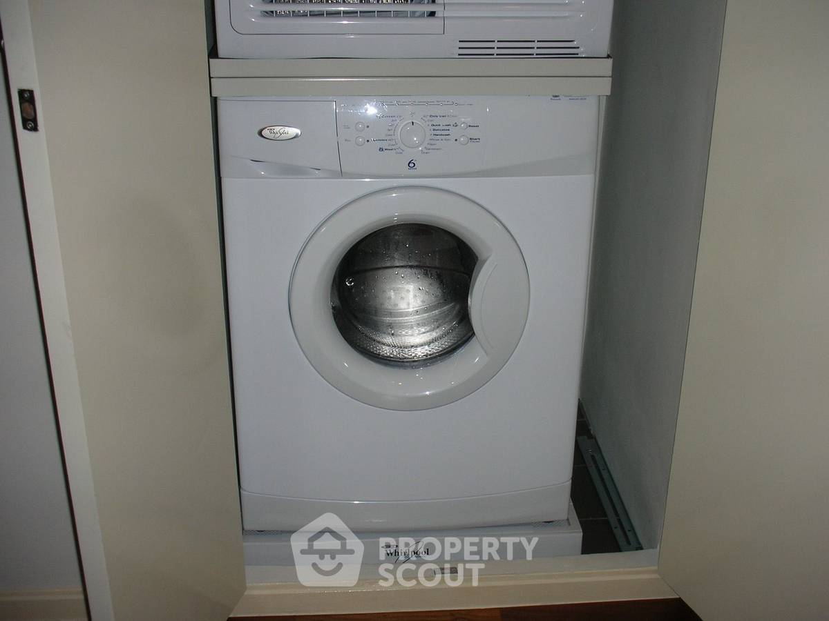 picture 2-BR 82 Sqm On 5th Floor At Siri On 8 Sukhumvit 8, 400m To BTS Nana (ID 513376) - 13/17