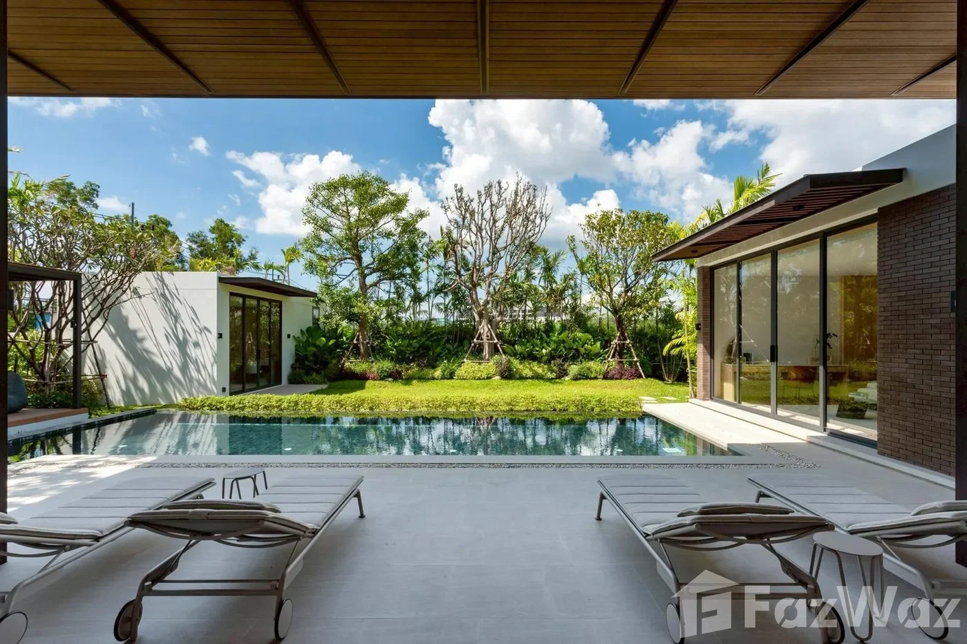 รูป วิลล่าให้เช่า 4 ห้องนอน ในโครงการ Boat Avenue Residence 5876314 - รูปที่ 9/18