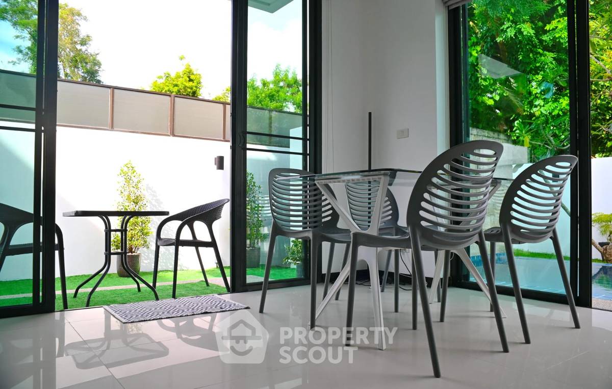 รูป วิลล่า 2 ห้องนอน พื้นที่ 200 ตร.ม. สำหรับขาย ในราไวย์ เมืองภูเก็ต ภูเก็ต (ID 3051379) - รูปที่ 16/23