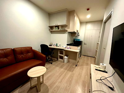 Condos for rent : Condo for Rent!! 🚆 Near MRT Thailand Cultural Centre | Noble Revolve Ratchada | Fully Furnished 1-Bedroom Unit, Close to Esplanade Shopping Mall