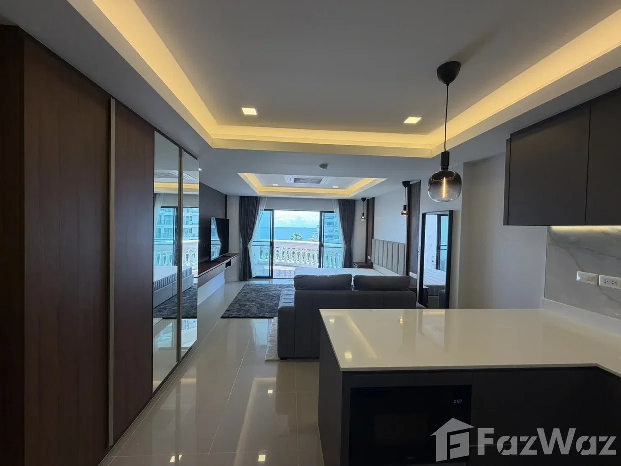 picture Park Beach Condominium – Luxury Fully Renovated 1-Bedroom | 6538385 - 2/10