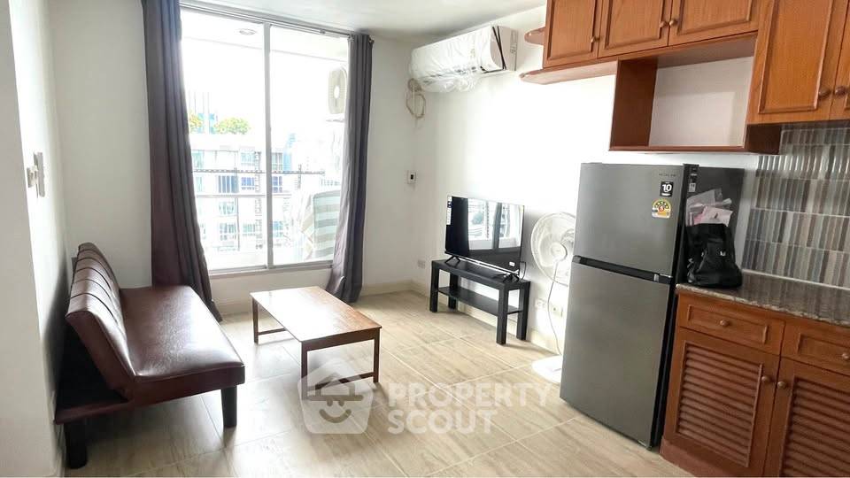 picture High-Floor 2-BR Condo, 50 Sqm Baan Pathumwan near BTS Ratchathewi (ID 3050766) - 11/24