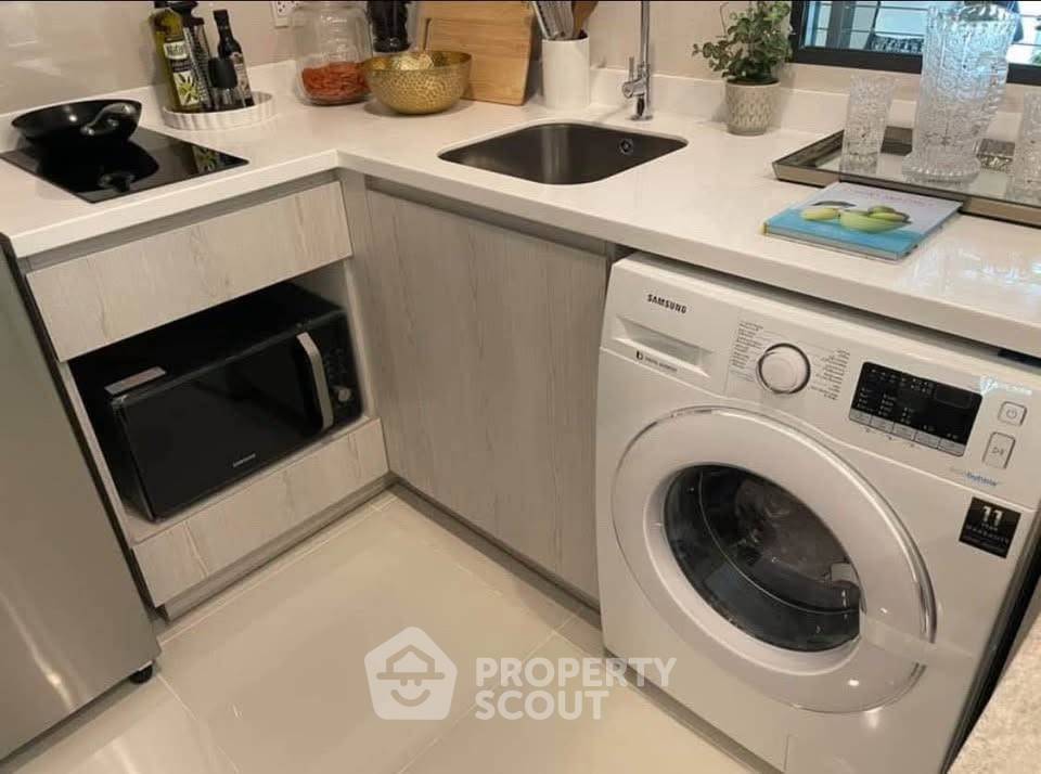 picture 1-BR Condo Life One Wireless | High-Floor 23rd | BTS Phloen Chit (ID 3049127) - 8/8
