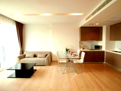 Condos for rent : 🔥 Siri @Sukhumvit – 1 Bedroom, spacious 50 sq.m., high floor. Guaranteed best price in the building, only 26,000 THB/month! Large-sized condo 🏢✨