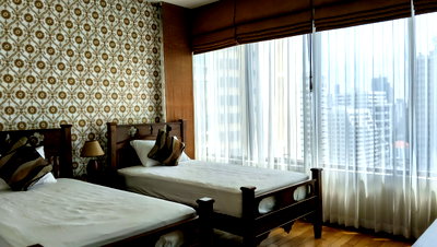 Condos for rent : The Emporio Place 2 bedrooms, for rent