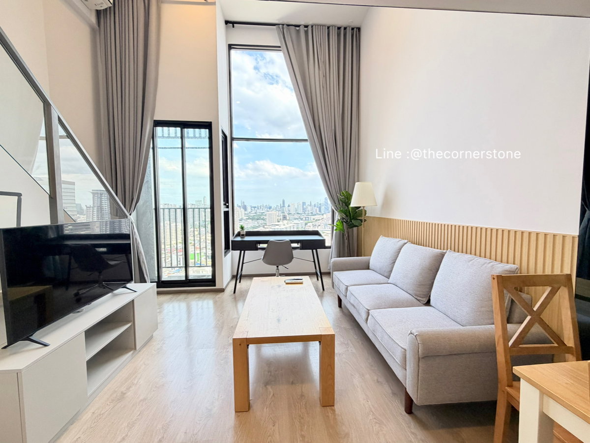 รูป ห้องสวย พร้อมให้เช่า ✨ 𝐒𝐨𝐡𝐨 𝐁𝐚𝐧𝐠𝐤𝐨𝐤 𝐑𝐚𝐭𝐜𝐡𝐚𝐝𝐚 ✨ 1 Bedroom Duo Space 2 ชั้น | ใกล้ MRT ห้วยขวาง  [260346] - รูปที่ 1/17