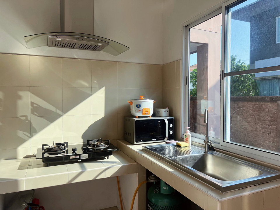 รูป ให้เช่าบ้านเดี่ยวในโครงการ วรารมย์เจริญเมือง (Q-House) ใกล้โรงเรียนนานาชาติ Unity Concord -RW008067 - รูปที่ 9/17