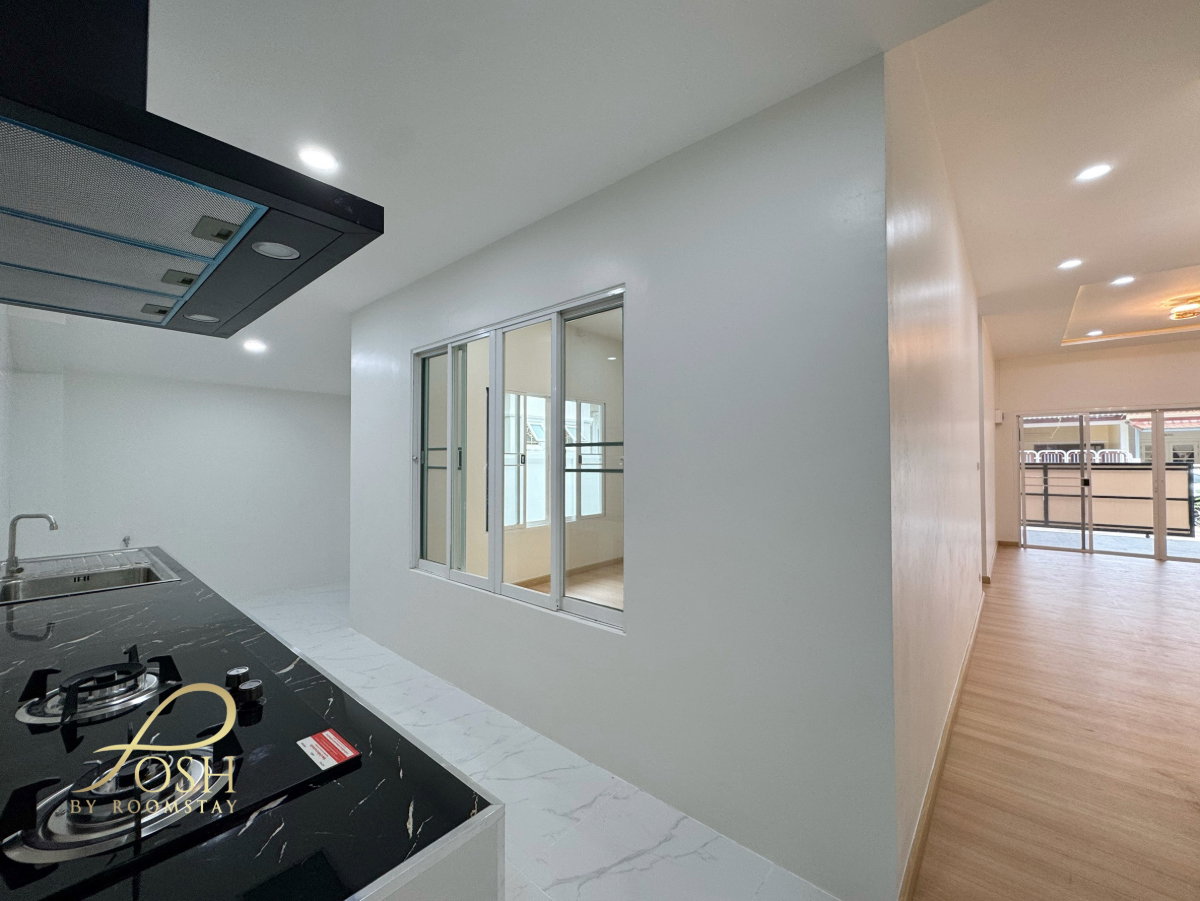 รูป บ้านแฝดชั้นเดียวรีโนเวทใหม่ ทำเลกะทู้ หมู่บ้าน เดอะวัลเล่ย์ กะทู้ ใกล้โรงเรียนขจรเกียรตินานาชาติ (KIS)กับบรรยากาศภูเขาโอบล้อม - รูปที่ 23/26