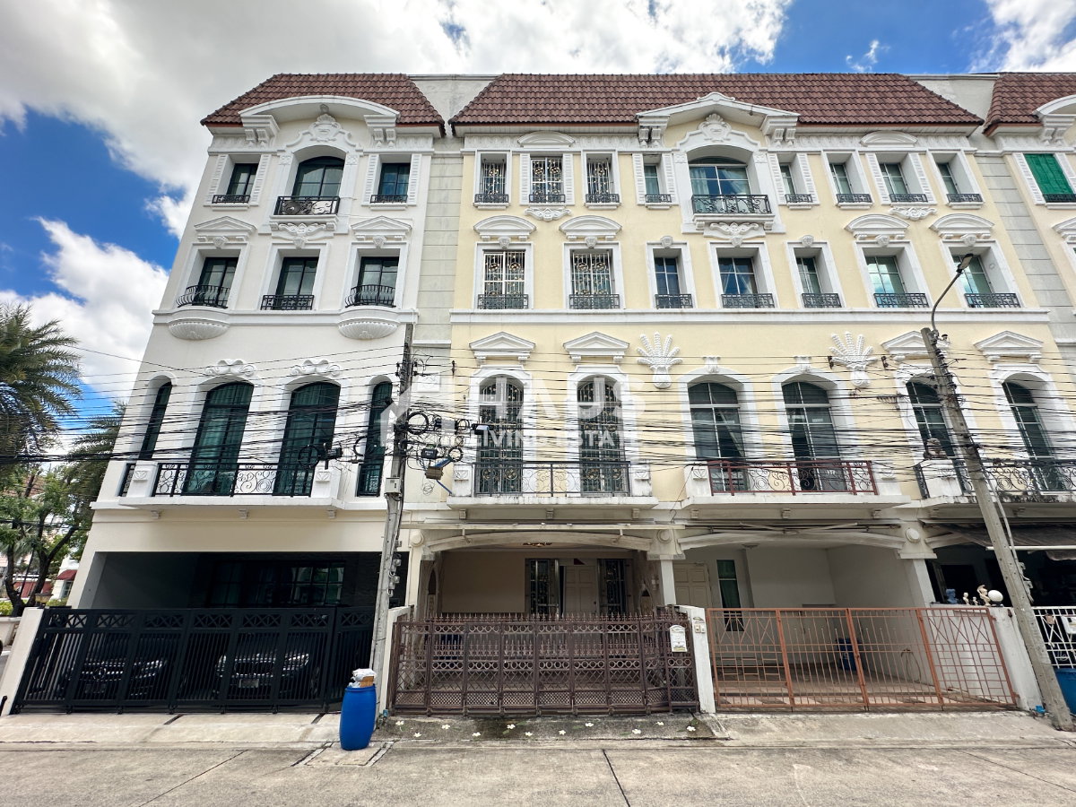 picture Baan Klang Muang Monte - Carlo / 5 Bedrooms #TPCC064 - 1/32