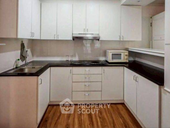 picture 2-BR 88 Sqm, 19th-Floor Condo At Acadamia Grand Tower, 300m to BTS Phrom Phong (ID 3048263) - 4/16