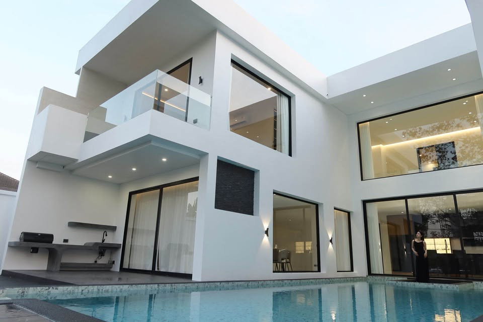 รูป ขาย Pool Villa หลังใหญ่ บรรยากาศหรู อยู่สบายทุกมุม พื้นที่กว้าง ฟังก์ชันครบ สระว่ายน้ำส่วนตัว ใกล้เซนทรัลเฟส โรงพยาบาลกรุงเทพเชียงใหม่ -SW003744 - รูปที่ 10/21