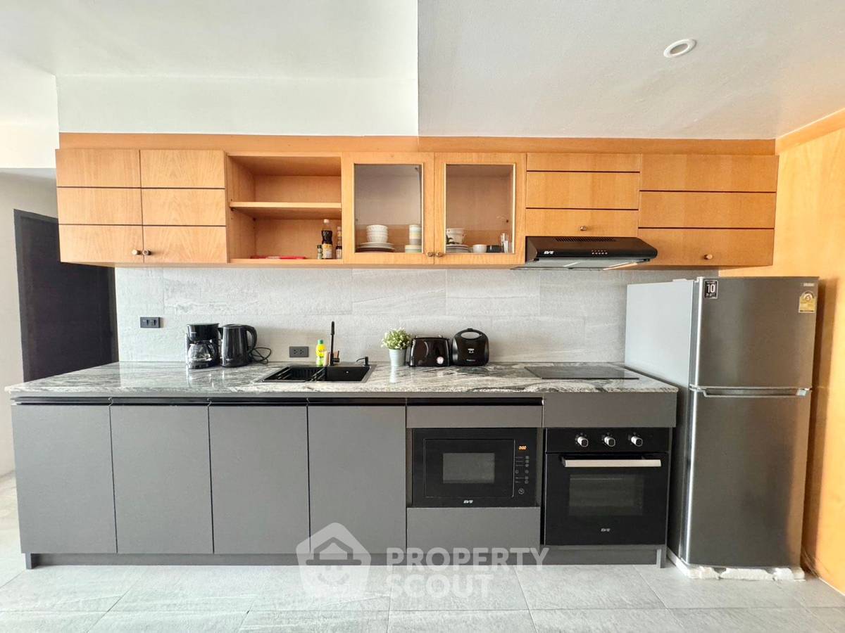 picture 2-BR Condo At Supalai Park Phaholyothin, Near BTS Ha Yaek Lat Phrao (ID 3051300) - 3/12
