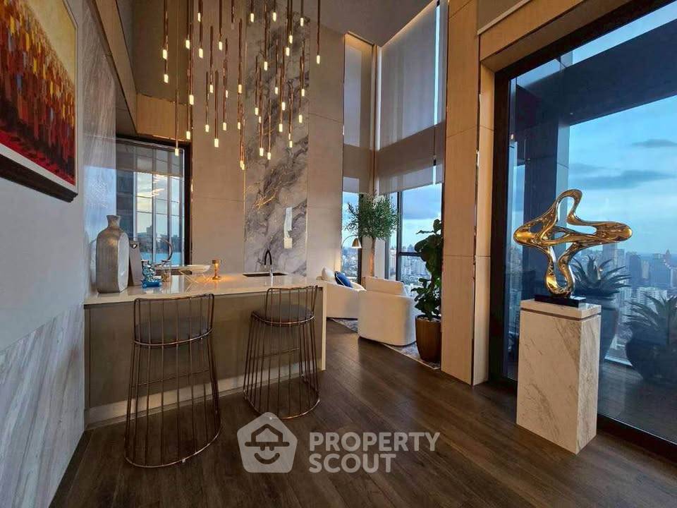 picture 4-BR Condo 300 Sqm The Esse At Singha Complex, 100m to MRT Phetchaburi (ID 3035240) - 7/13
