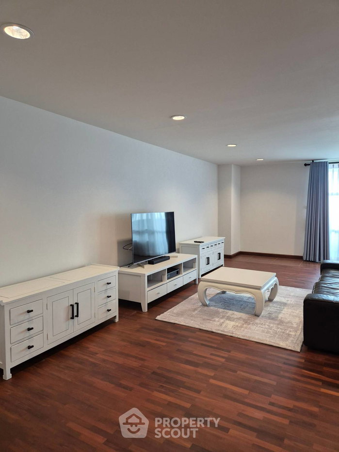 รูป คอนโด 3 ห้องนอน 200 ตร.ม. ให้เช่า ที่ DS Tower 1 ใกล้ BTS พร้อมพงษ์ (ID 1864777) - รูปที่ 2/25