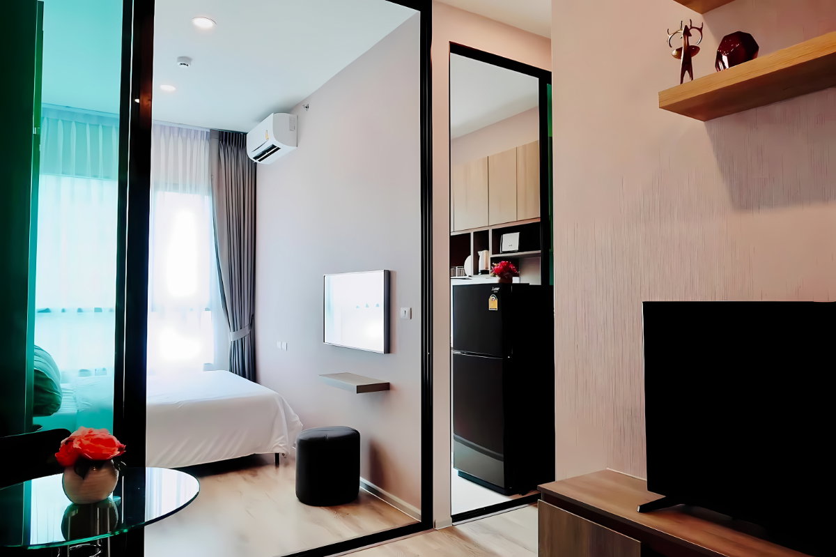 รูป ให้เช่าด่วน KnightsBridge Collage Ramkhamhaeng (ไนท์บริดจ์ คอลลาจ รามคำแหง) ราคา 13,000 บาท ขนาด 27 ตร.ม. ชั้น 14 วิวเมือง - รูปที่ 3/10