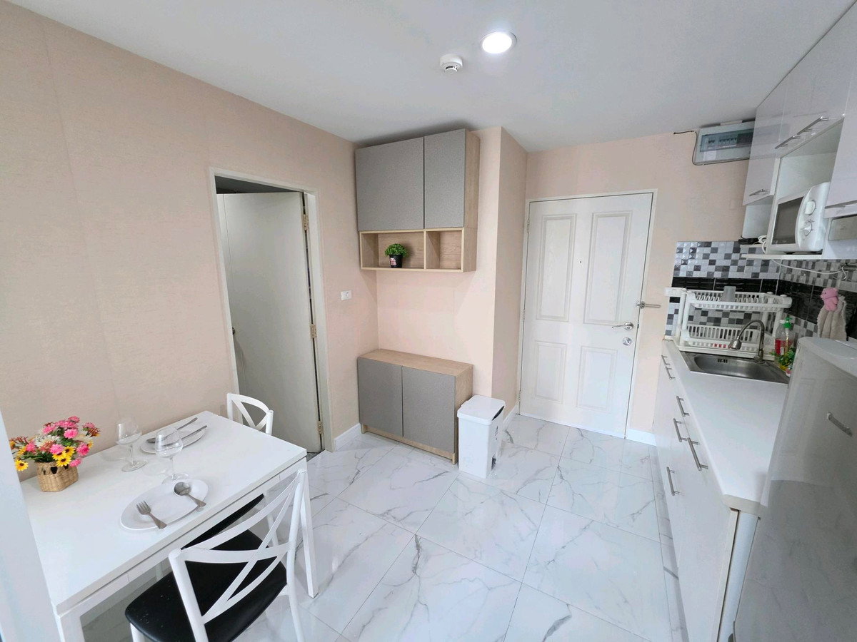 รูป 🔥 D5 Condominium ห้องกว้าง 31 ตร.ม. เพียง 9,000 บาท ✨ 1 ห้องนอน ชั้น 2 เฟอร์นิเจอร์ครบ พร้อมเข้าอยู่ ราคาคุ้มมาก 🏙️ - รูปที่ 10/13