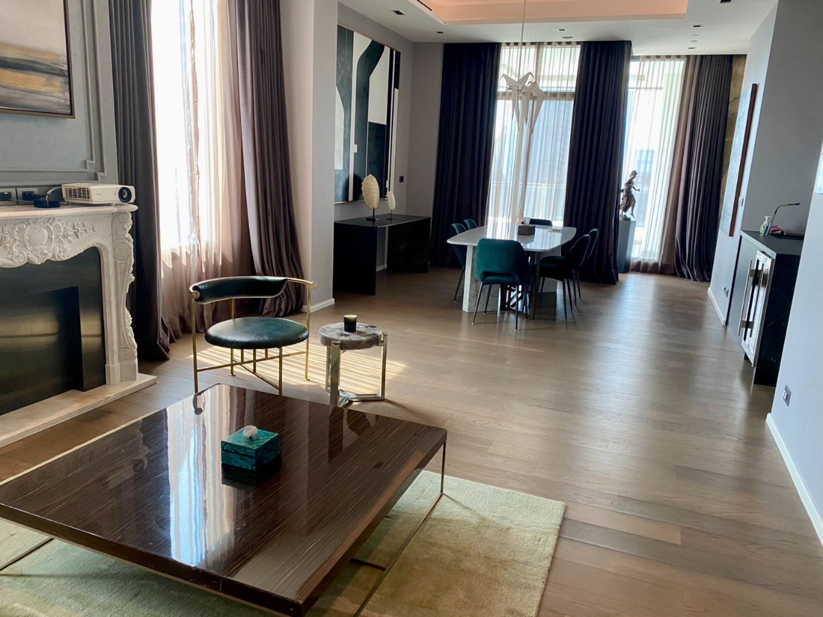 รูป ให้เช่าคอนโด The Diplomat 39 Ultimate Luxury Living Penthouse 3 ชั้น ใจกลางสุขุมวิท 39 เพียง 100 เมตรจาก BTS พร้อมพงษ์ ติด EmQuartier / Emporium - รูปที่ 2/15