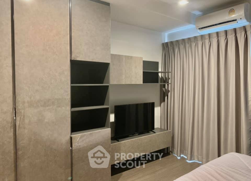 picture 1-BR Condo Ideo Phaholyothin Chatuchak, 200m to BTS Saphan Khwai, 32nd-Floor (ID 436912) - 3/13