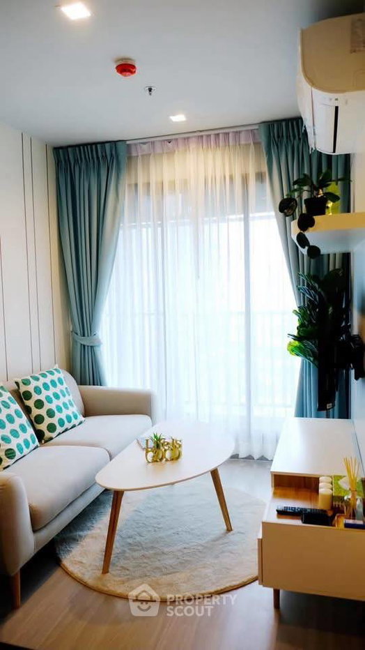 picture Well-Priced 1-BR Condo in Life Ladprao, 10th Floor, 100m to BTS Ha Yaek Lat Phrao (ID 3051282) - 3/5