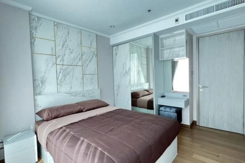 🏙️✨ FOR RENT: Supalai Oriental Sukhumvit 39 — HIGH-FLOOR MODERN LIVING IN THE HEART OF SUKHUMVIT!  💰 Rental Price: 25,000 THB/month 