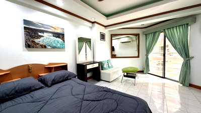 Condos for sale : 🛏️ Studio - 🛁 1 Bath - 🏙️ City View - 🌏 FOREIGN name - 🏢 Jomtien Beach Condominium Pattaya - Ref: JBC21