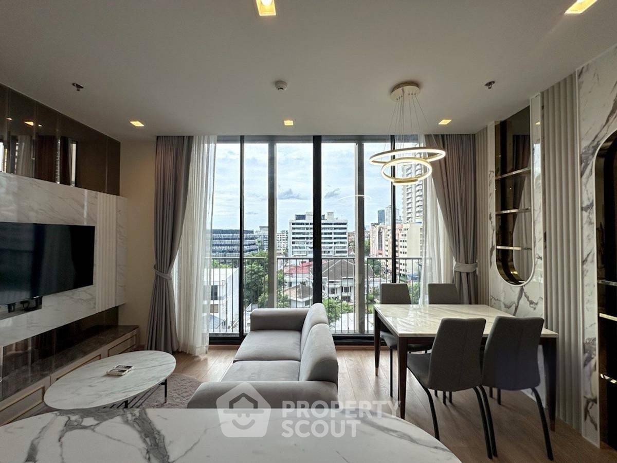 รูป คอนโด 2 ห้องนอน ขาย Noble Around Sukhumvit 33 ชั้น 6 ใกล้ BTS พร้อมพงษ์ (ID 2727854) - รูปที่ 2/15