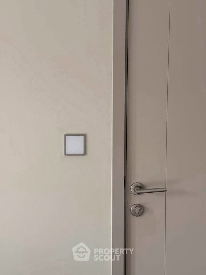 picture 1-BR 32 Sqm Condo At The Base Sukhumvit 50, 5th Floor Near BTS On Nut (ID 2366466) - 3/10