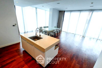 Condos for sale : 3-BR 192 Sqm Condo For Sale At Marque Sukhumvit, 100m to BTS Phrom Phong (ID 3049587)