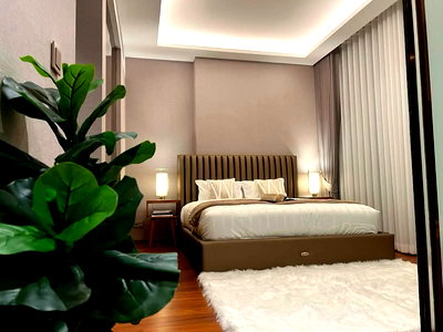 Condos for rent : 𝐂𝐨𝐧𝐝𝐨 𝐓𝐡𝐞 𝐄𝐬𝐭𝐞𝐥𝐥𝐞 𝐏𝐡𝐫𝐨𝐦𝐩𝐨𝐧𝐠