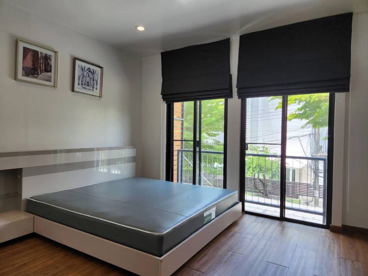 รูป 🏡 ให้เช่า ทาวน์โฮม 3 ชั้น บ้านหัวมุม Areeya Mandarina Sukhumvit 77 3 ห้องนอน 3 ห้องน้ำ บ้านสวย ทำเลศักยภาพ - รูปที่ 9/18