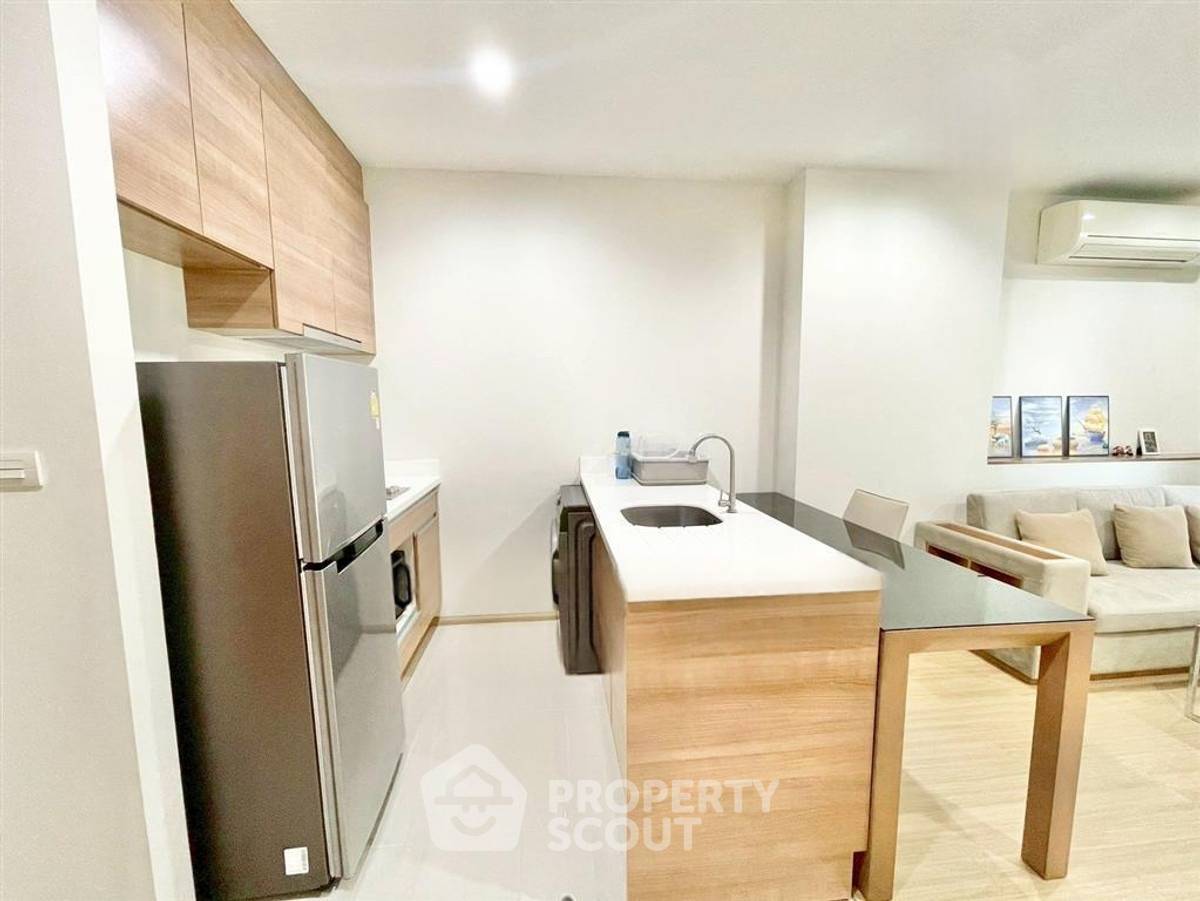 picture 1-BR 46 Sqm, Rhythm Ratchada-Huaikwang, 100m to MRT Huai Khwang (ID 2743668) - 2/6