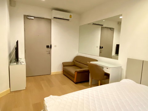เช่า 1 ห้องนอน 1 ห้องน้ำ รีเจ้นท์ โฮม บางนา (โครงการใหม่) | Regent Home Bangna (New Project)