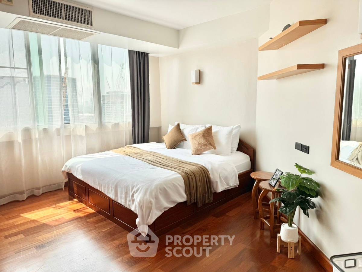 picture 2-BR Condo At Supalai Park Phaholyothin, Near BTS Ha Yaek Lat Phrao (ID 3051300) - 7/12